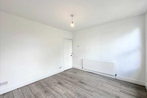 14 Armitage Road, Southend-on-sea, SS1 3RR