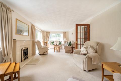 1 Catherine Close, Shrivenham, Swindon, SN6 8ER