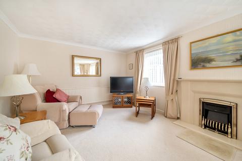 1 Catherine Close, Shrivenham, Swindon, SN6 8ER