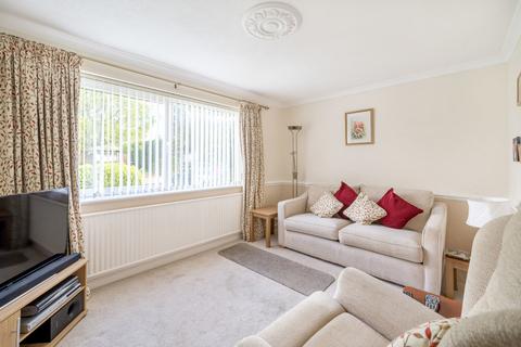 1 Catherine Close, Shrivenham, Swindon, SN6 8ER