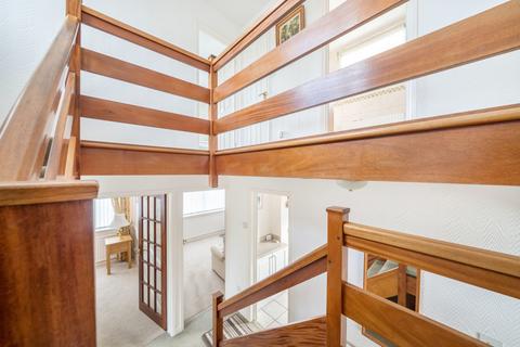 1 Catherine Close, Shrivenham, Swindon, SN6 8ER