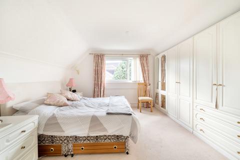 1 Catherine Close, Shrivenham, Swindon, SN6 8ER