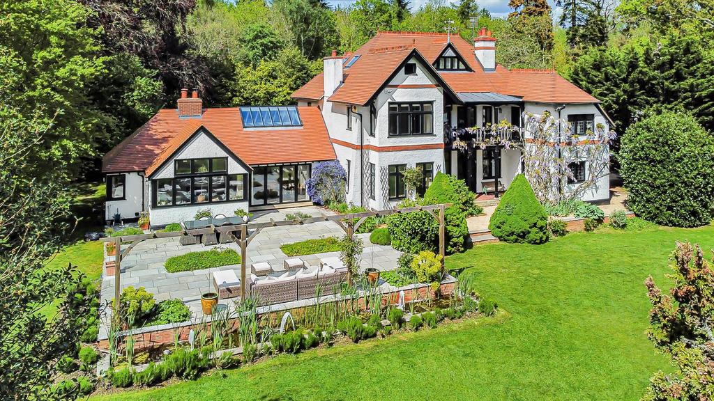 Bagley Wood Road, Oxford, OX1 6 bed detached house for sale £2,500,000