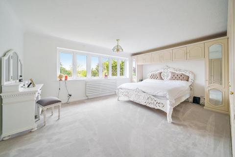 76a Elwill Way, Beckenham, BR3 6RZ