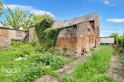 7 bedroom detached house for sale, Station Road, March