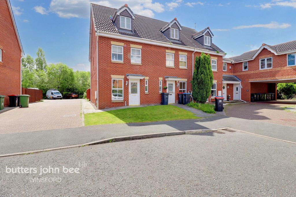 Thirlmere Close, Winsford 3 bed townhouse £180,000