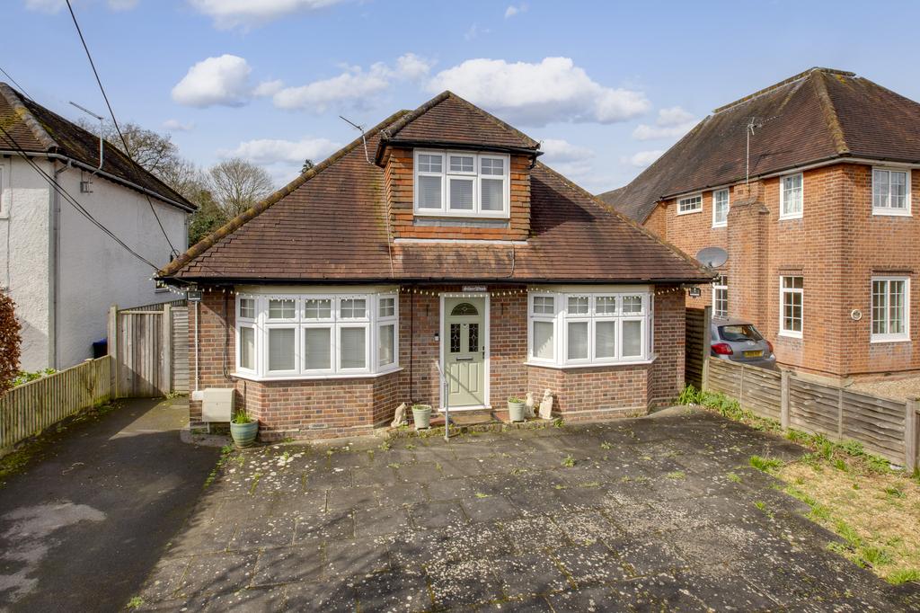 Hedgerley Hill, Hedgerley 4 bed detached bungalow for sale £775,000