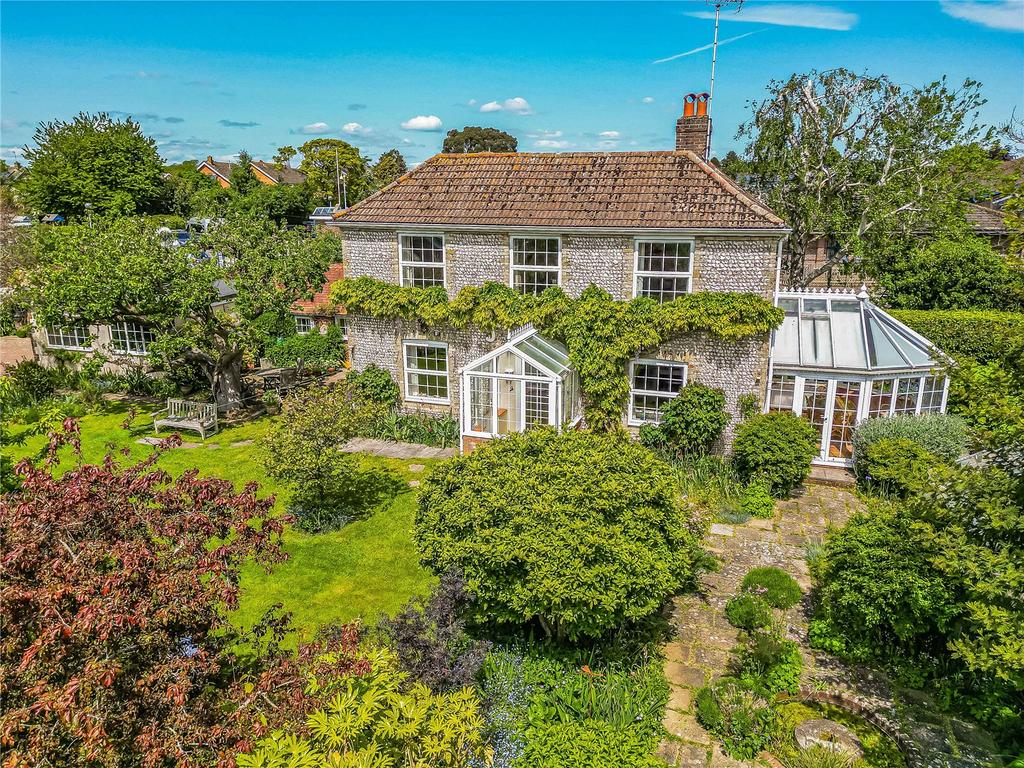 Woodlands Lane, Chichester, PO19 3 bed detached house for sale £995,000