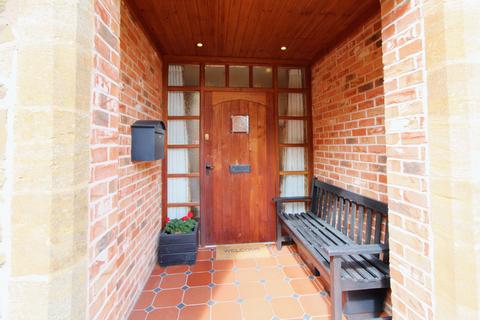 3 bedroom detached house for sale, Darby Court, Wall-under-Heywood SY6