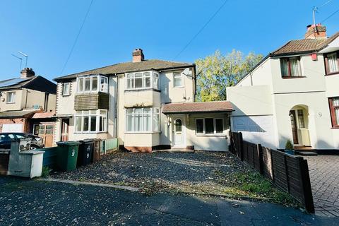 4 bedroom semi-detached house to rent, Bentley Mill Lane, Walsall, West Midlands, WS2