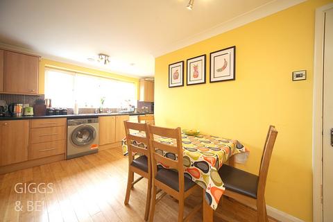 51 Fermor Crescent, Luton, LU2 9LN
