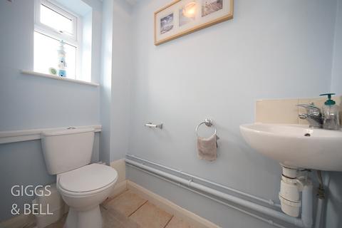51 Fermor Crescent, Luton, LU2 9LN