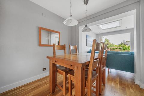 7 Cedar Drive, Sutton At Hone, Dartford, DA4 9EW