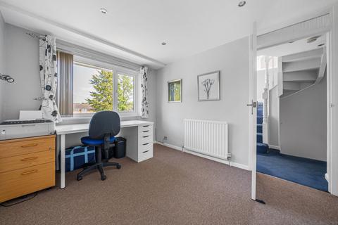 7 Cedar Drive, Sutton At Hone, Dartford, DA4 9EW