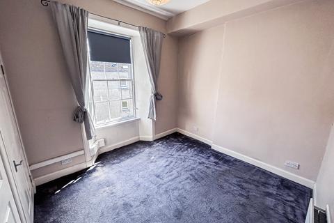 2 bedroom flat to rent, Hamilton Place, Stockbridge, Edinburgh, EH3