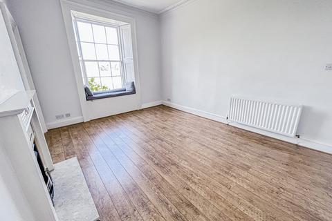 2 bedroom flat to rent, Hamilton Place, Stockbridge, Edinburgh, EH3