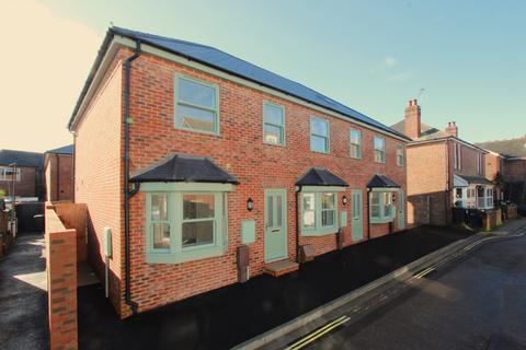 2 bedroom end of terrace house for sale, Emsworth Mews, Palmer's Road