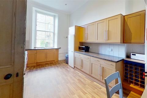 3 bedroom flat to rent, Polwarth Gardens, Edinburgh, EH11