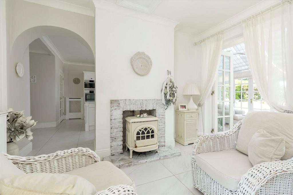 Breakfast Room
