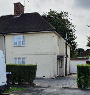 5 bedroom link detached house to rent, Stonecross Road, Hatfield