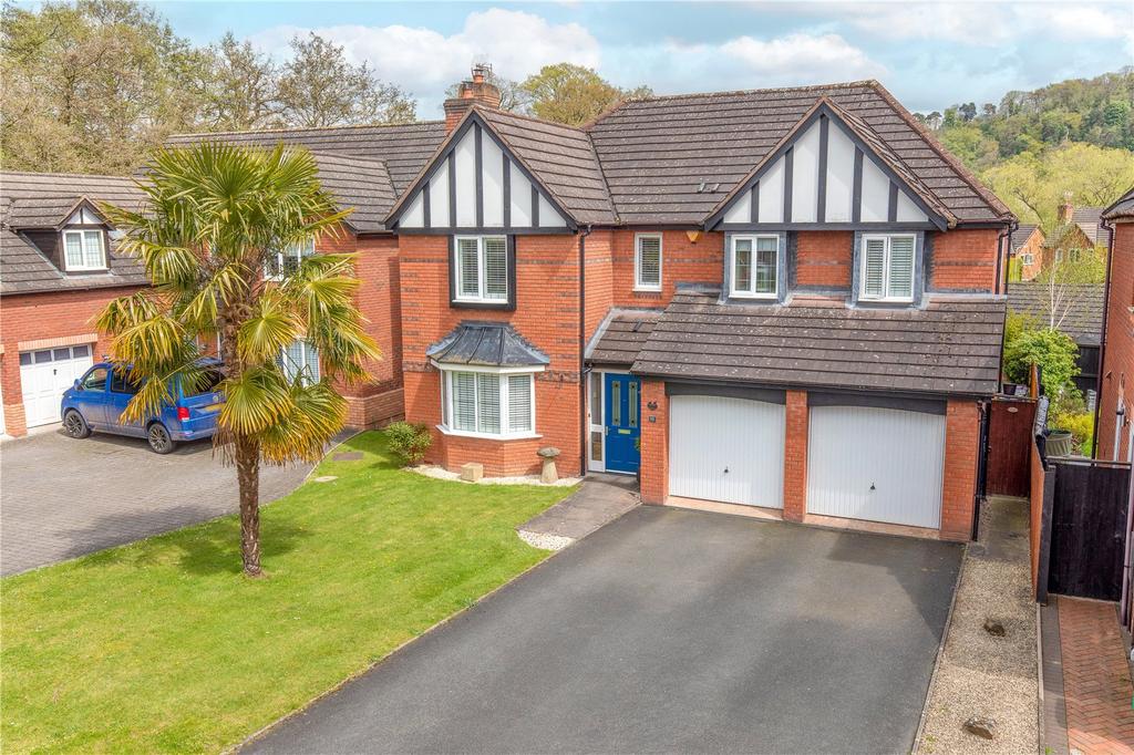 13 Brook Hollow, Bridgnorth 5 bed detached house £575,000