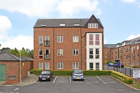 1 bedroom flat to rent, Byland House, Nicholas Gardens, York, YO10