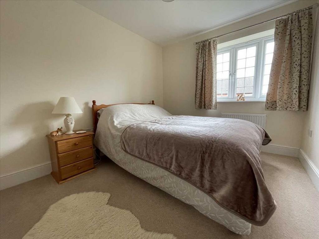 Bedroom (front)