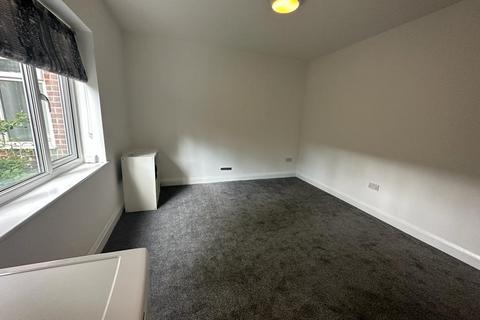 1 bedroom apartment to rent - Edmondsham House, Terrace Road