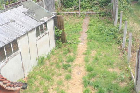 75 Bells Lane, Nottingham, NG8 6EX