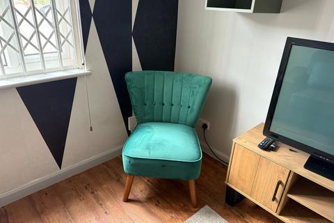 6 bedroom terraced house to rent, Nottingham NG7