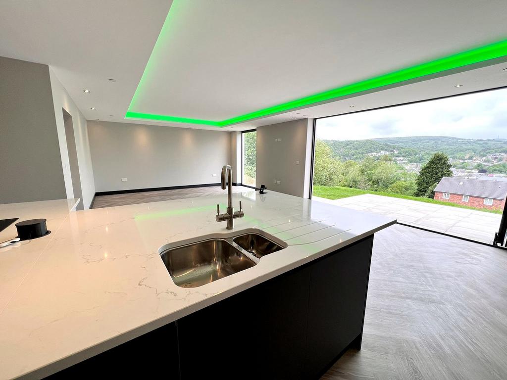 Impressive Kitchen/Diner