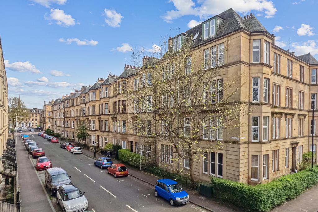 Bentinck Street, Flat 0/2, Kelvingrove, Glasgow, G3 7TS 2 bed flat for
