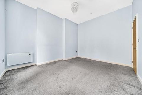 1 bedroom flat for sale, Llandrindod Wells,  Powys,  LD1