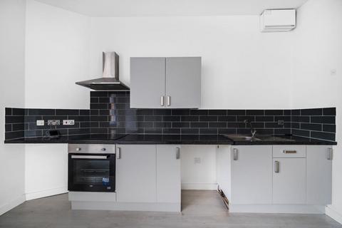 1 bedroom flat for sale, Llandrindod Wells,  Powys,  LD1