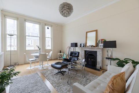 2 bedroom flat for sale, Bina Gardens, London SW5