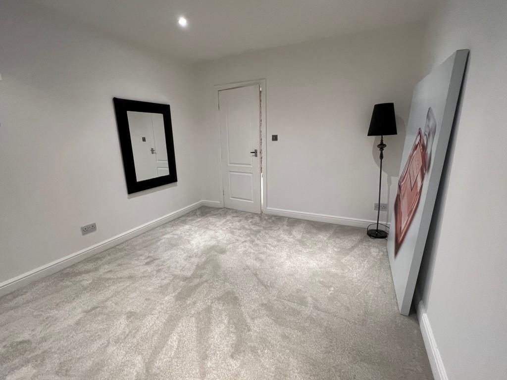 Cavendish Road, Carlton, Nottingham 4 bed semidetached house for sale