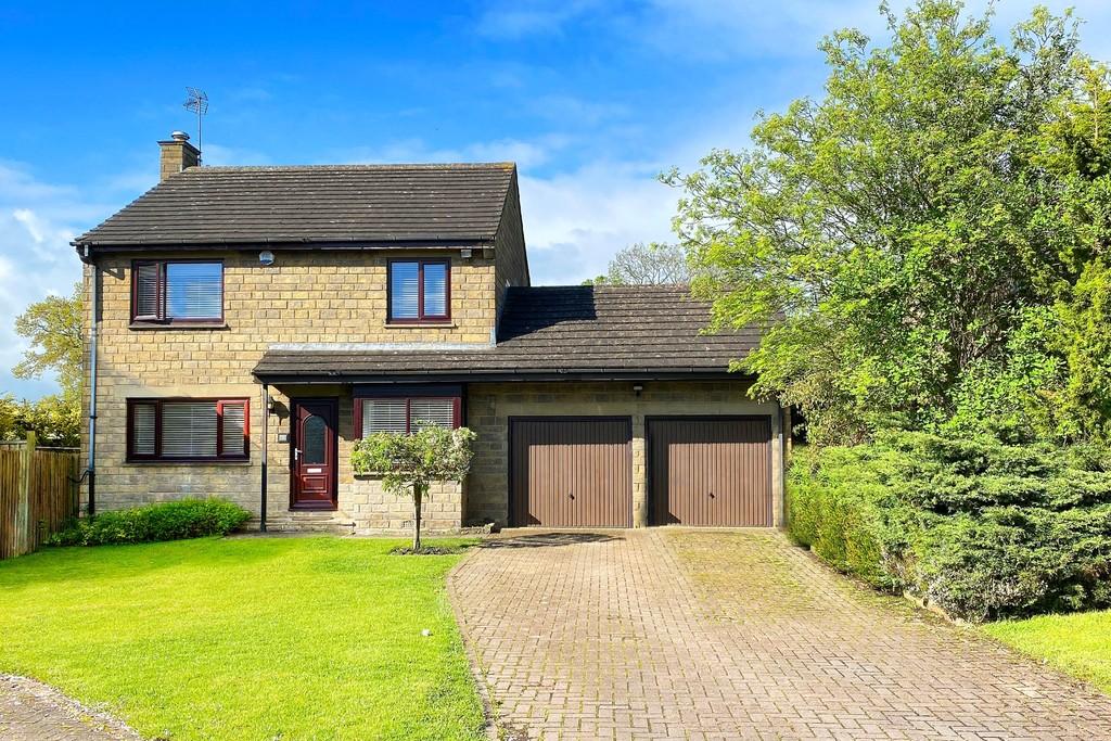 Moor Park Close, Beckwithshaw, Harrogate 4 bed detached house for sale