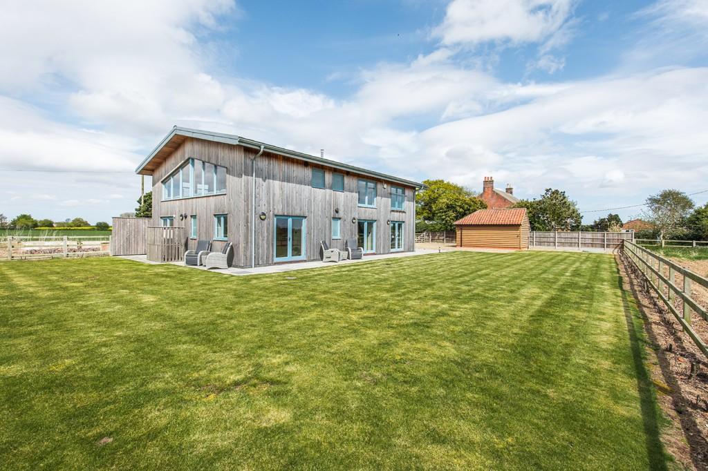 Acle 4 bed barn conversion for sale £795,000
