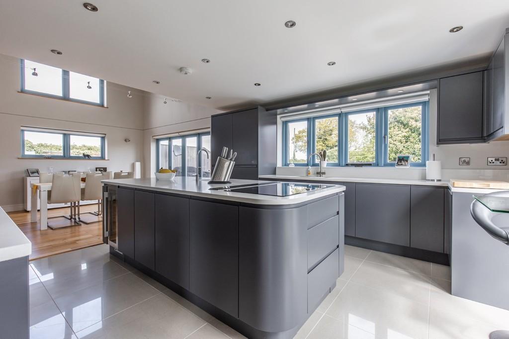 Acle 4 bed barn conversion for sale £695,000