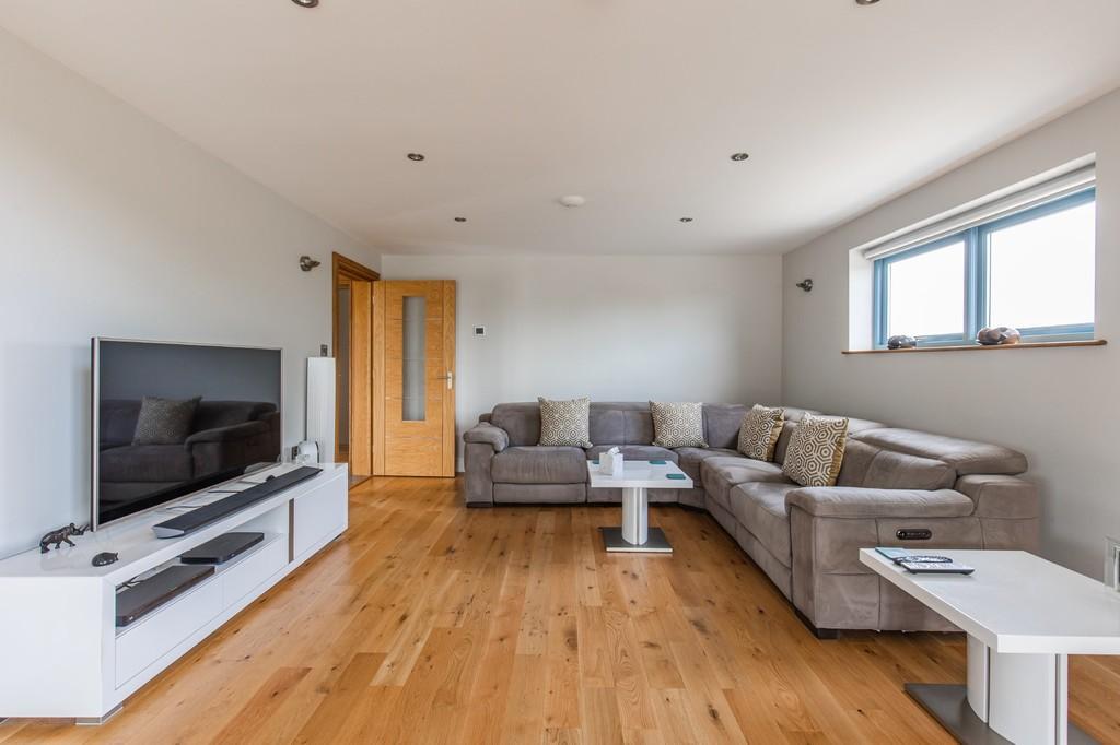 Acle 4 bed barn conversion for sale £695,000