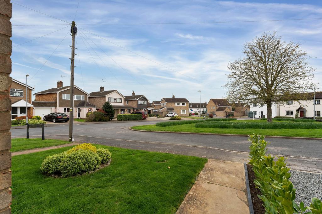 Laurel Close, Yaxley, Peterborough, PE7 3 bed detached house for sale