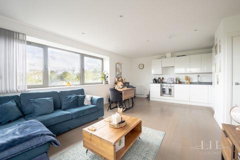52, Regent House Hubert Road, Brentwood, CM14 4WL