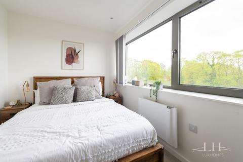 52, Regent House Hubert Road, Brentwood, CM14 4WL