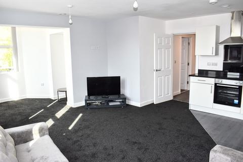 3 bedroom apartment to rent, Carill Drive, Fallowfield, Manchester