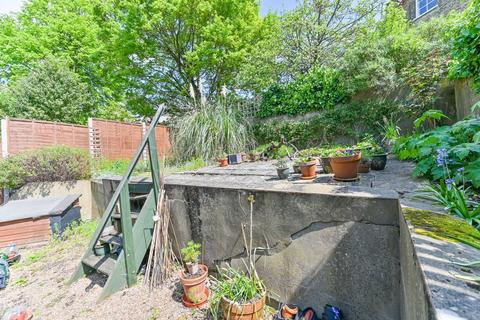 Flat 1, 10 High View Road, London, SE19 3SS
