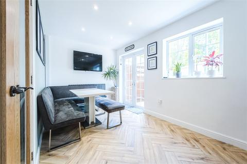 13 Alder Close, Swindon, SN2 2SH