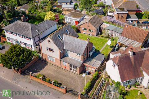 4 bedroom detached house for sale, Stanstead Road, Hoddesdon