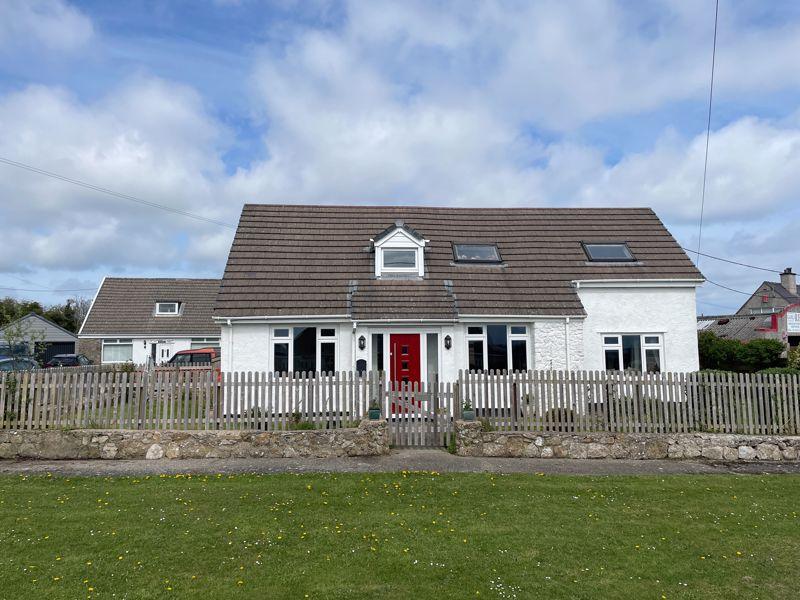 Brynteg, Isle of Anglesey 4 bed detached house for sale £355,000