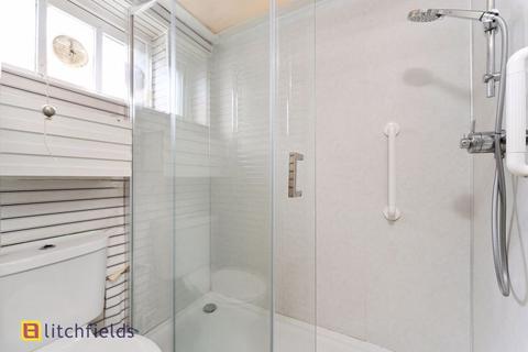 110 Willifield Way, London, NW11 6YG