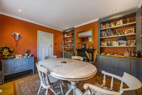 Firbank Brighton Road, Godalming, GU7 1PW